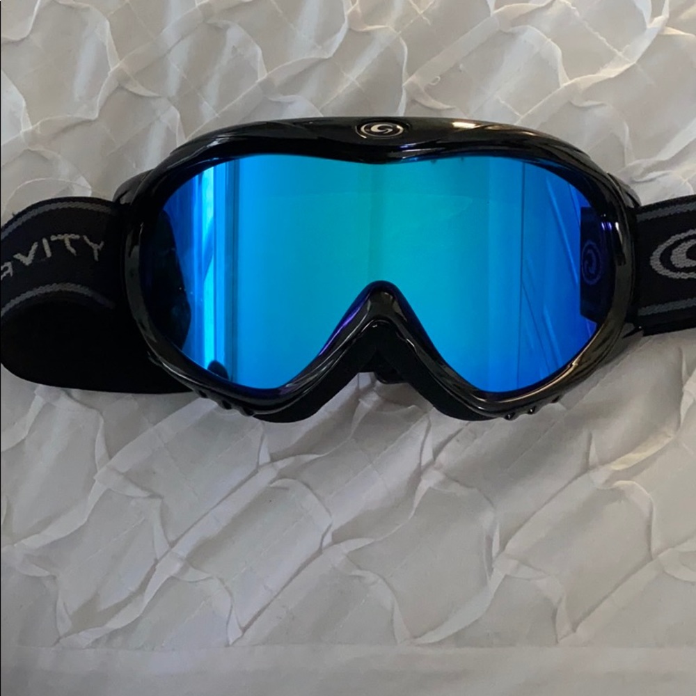 Ski goggles - blue mirror